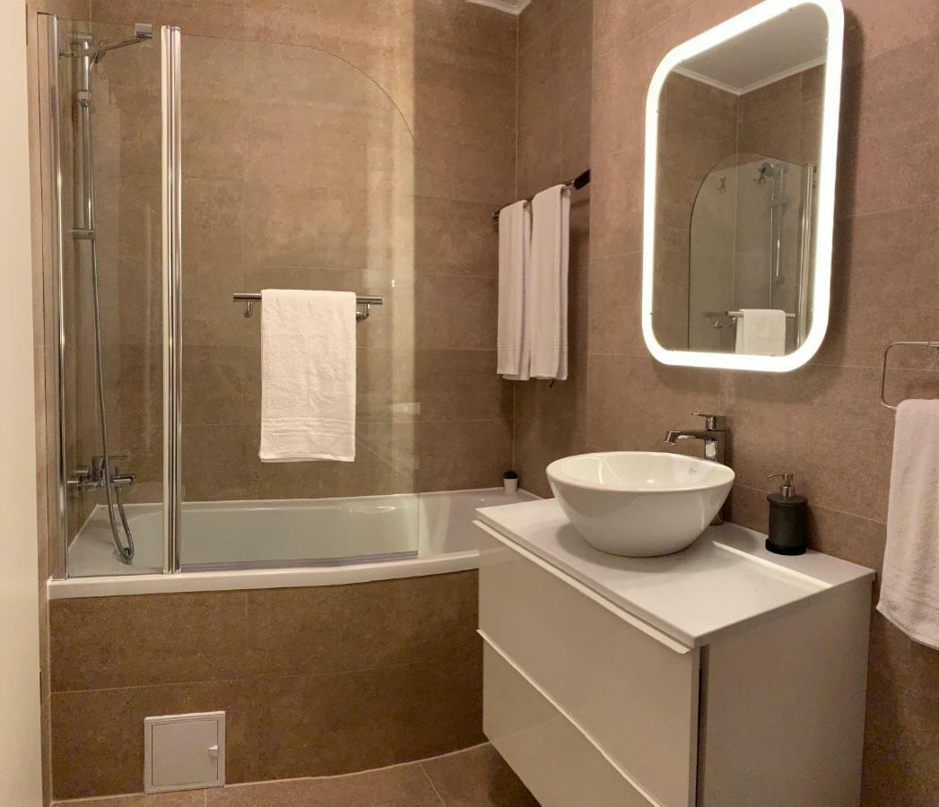 Апартаменты Modern Studio Coresi Брашов Экстерьер фото